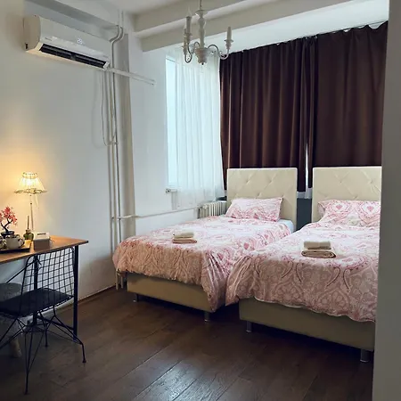 Mother Teresa Apartment *